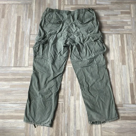 Men cargo pant 36” waist - Picture 6 of 10